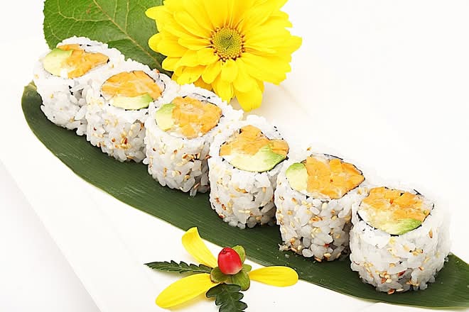 ㊣Avocado & Yam Roll (6pcs)